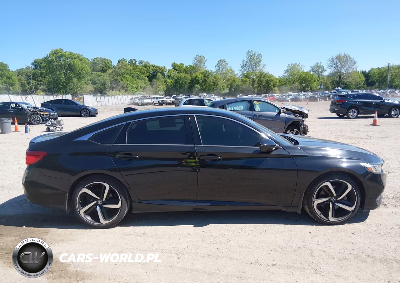 2018 Honda Accord Sport VIN:1HGCV1F34JA239599 - 12