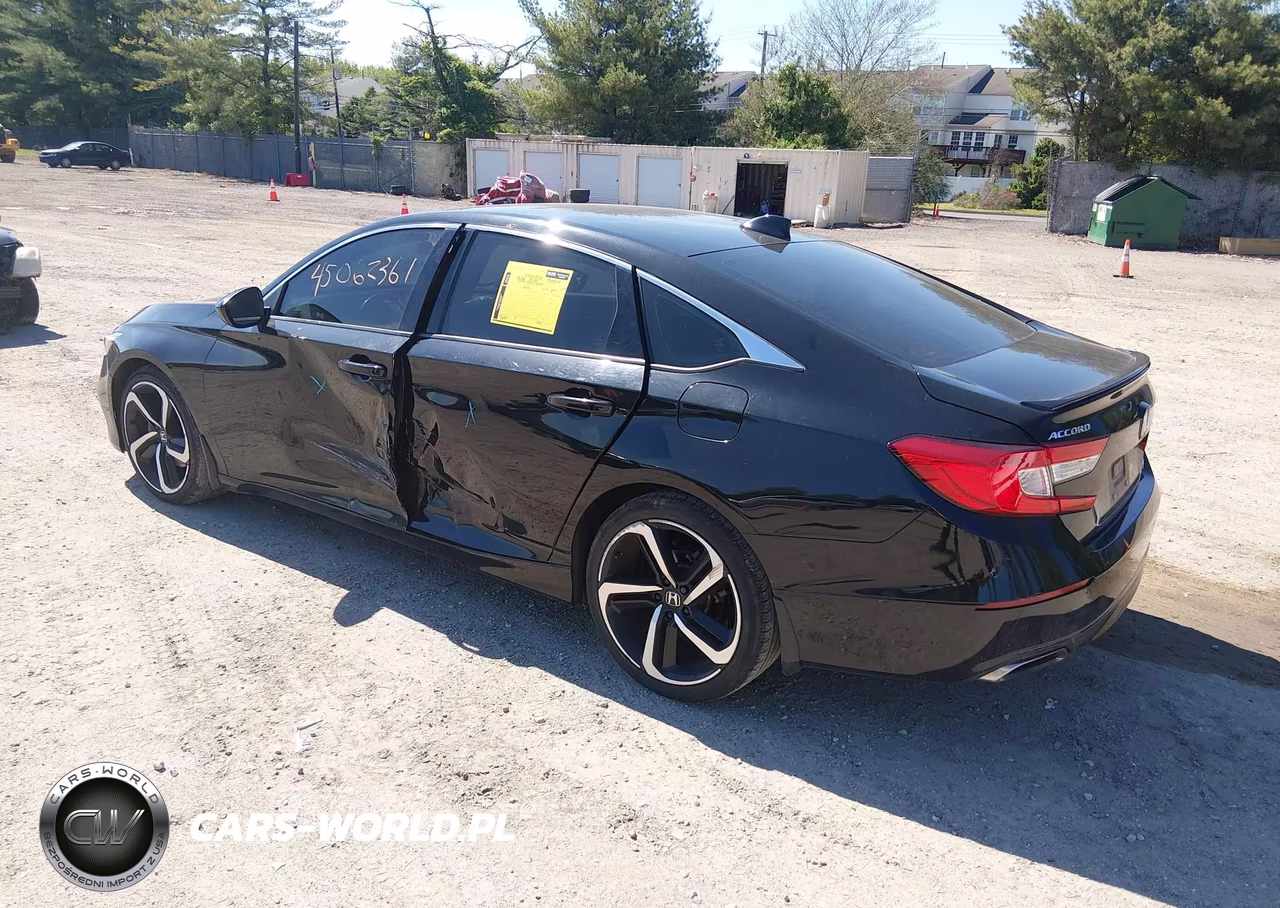2018 Honda Accord Sport VIN:1HGCV1F34JA239599 - 3
