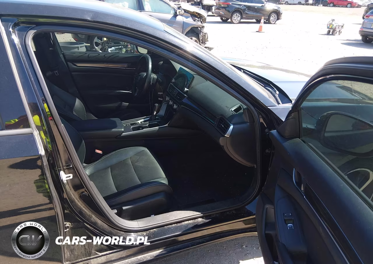 2018 Honda Accord Sport VIN:1HGCV1F34JA239599 - 5
