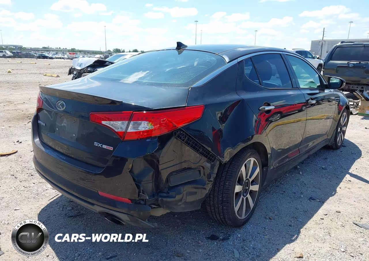 2012 Kia Optima Sx VIN:5XXGR4A65CG078386 - 4
