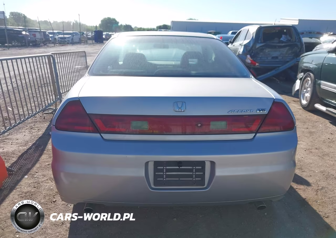 2002 Honda Accord 3.0 Ex VIN:1HGCG22502A010779 - 16