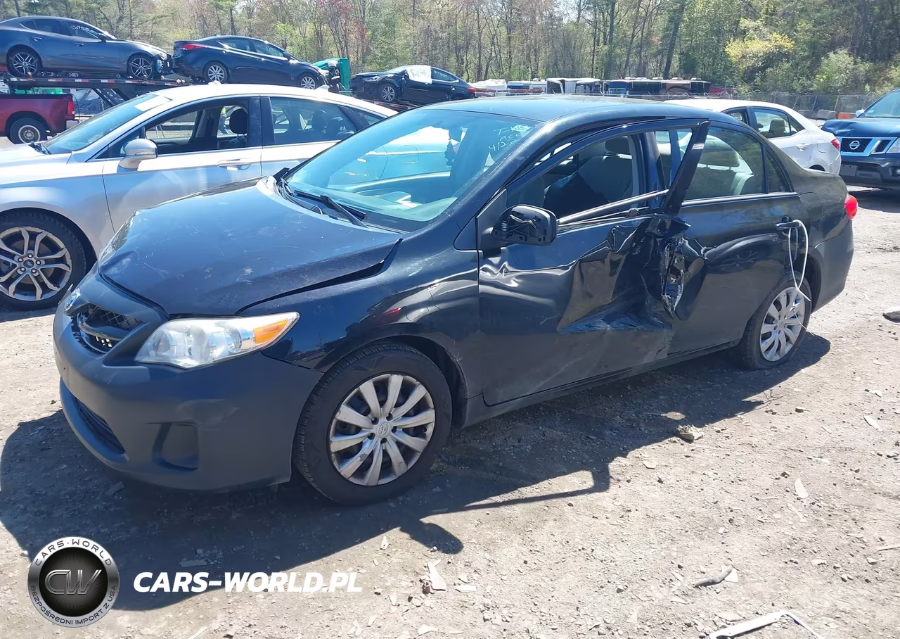 2012 Toyota Corolla Le VIN:2T1BU4EE1CC834135 - 2