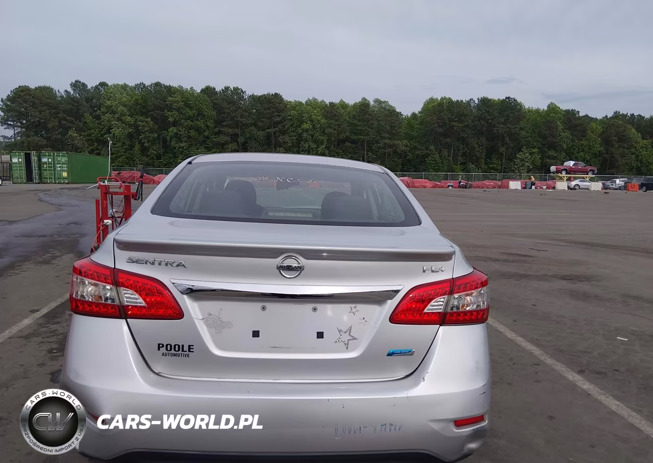 2015 Nissan Sentra Fe+ S VIN:3N1AB7AP2FY336611 - 17