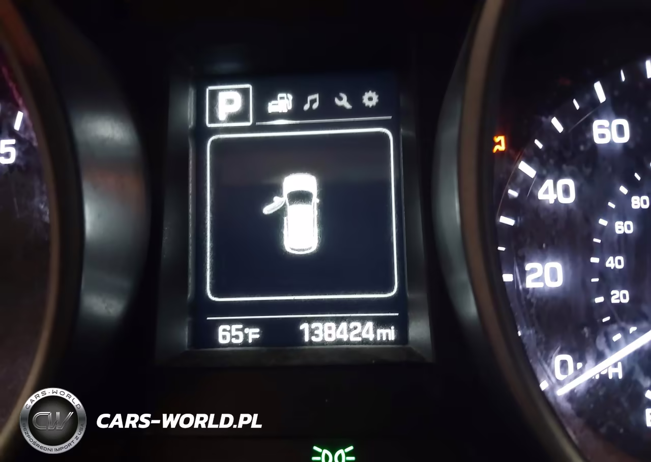 2017 Hyundai Santa Fe Sport 2.4L VIN:5XYZTDLBXHG496840 - 16
