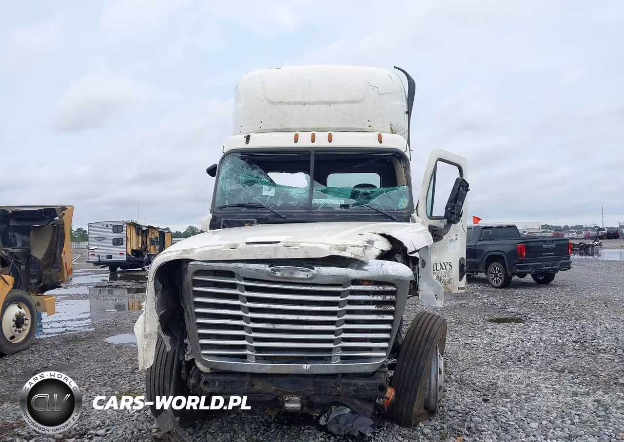2018 Freightliner Cascadia 125 VIN:3AKJGEDR7JSJH7823 - 13