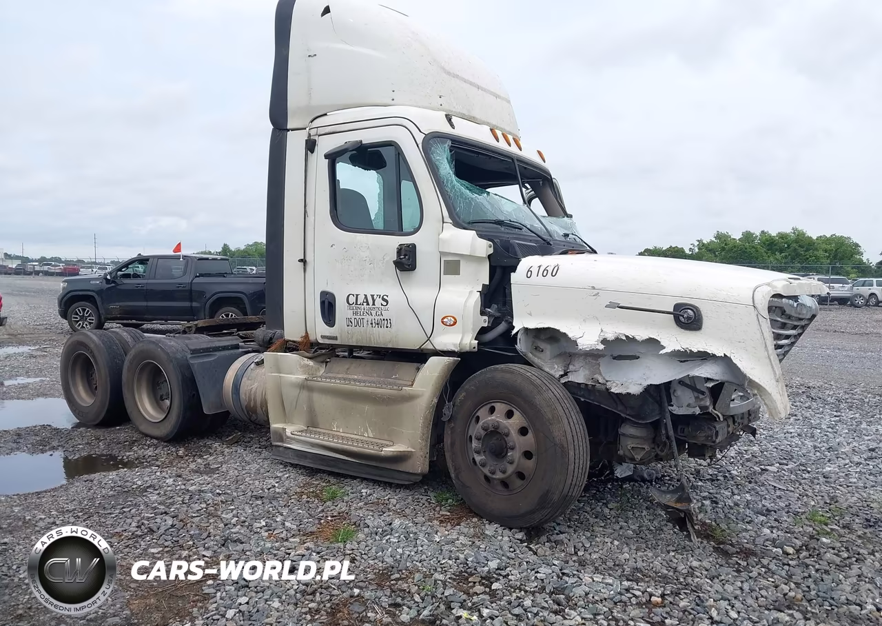 2018 Freightliner Cascadia 125 VIN:3AKJGEDR7JSJH7823 - 14