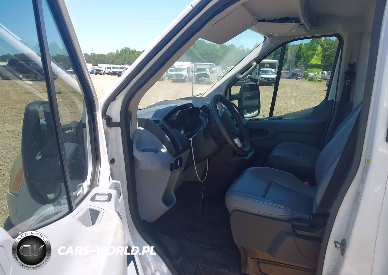 2015 Ford Transit-350 Cutaway VIN:1FDWS9PV4FKA11490 - 6