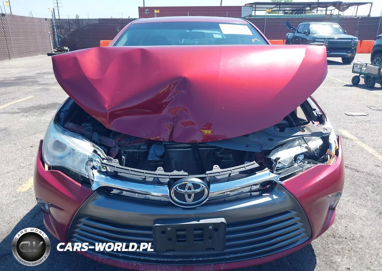 2016 Toyota Camry Le VIN:4T1BF1FK1GU596921 - 12
