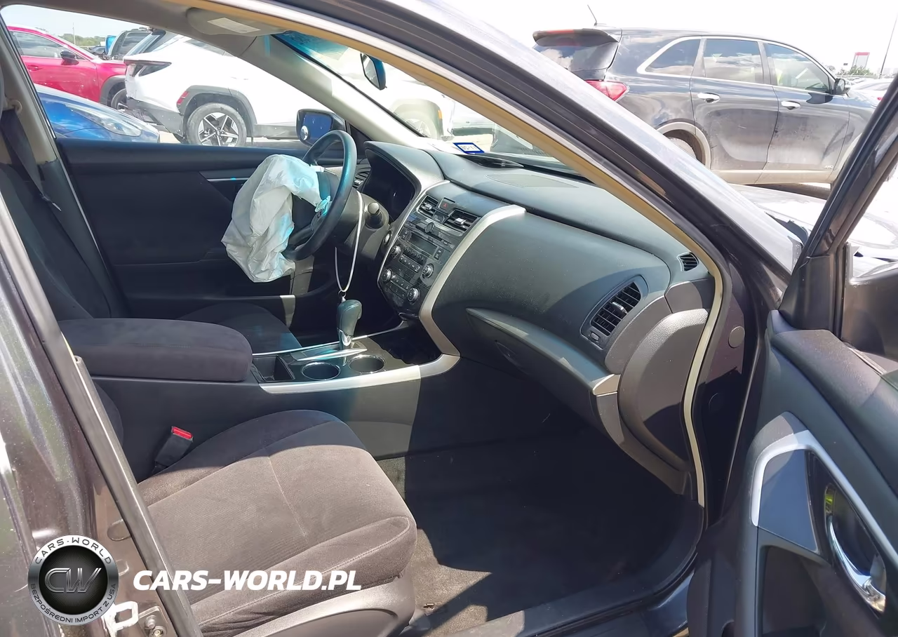 2013 Nissan Altima 2.5 S VIN:1N4AL3AP6DN570401 - 5