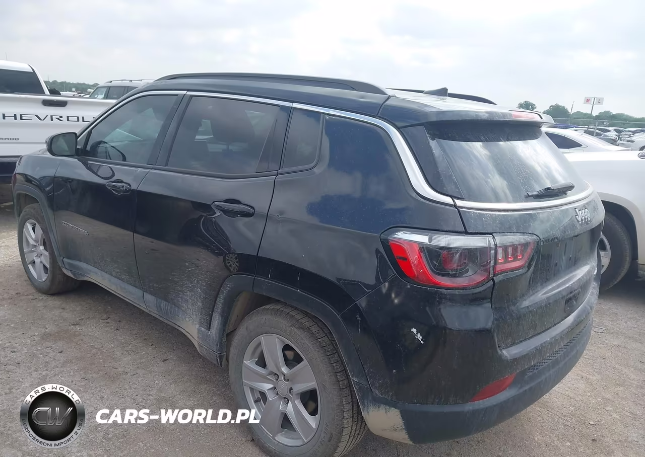 2022 Jeep Compass Latitude Fwd VIN:3C4NJCBB4NT213305 - 3