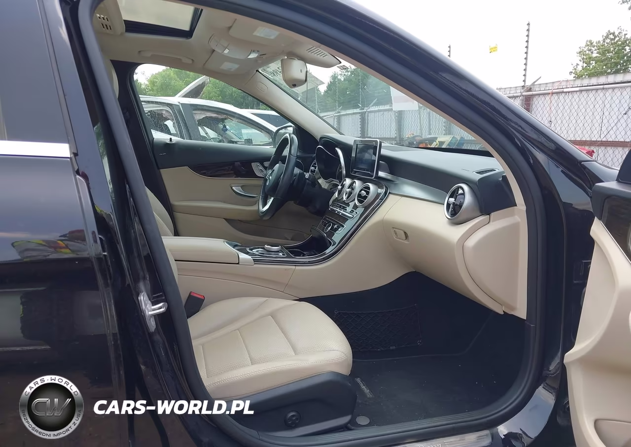 2018 Mercedes-Benz C 300 VIN:55SWF4JB8JU273608 - 5