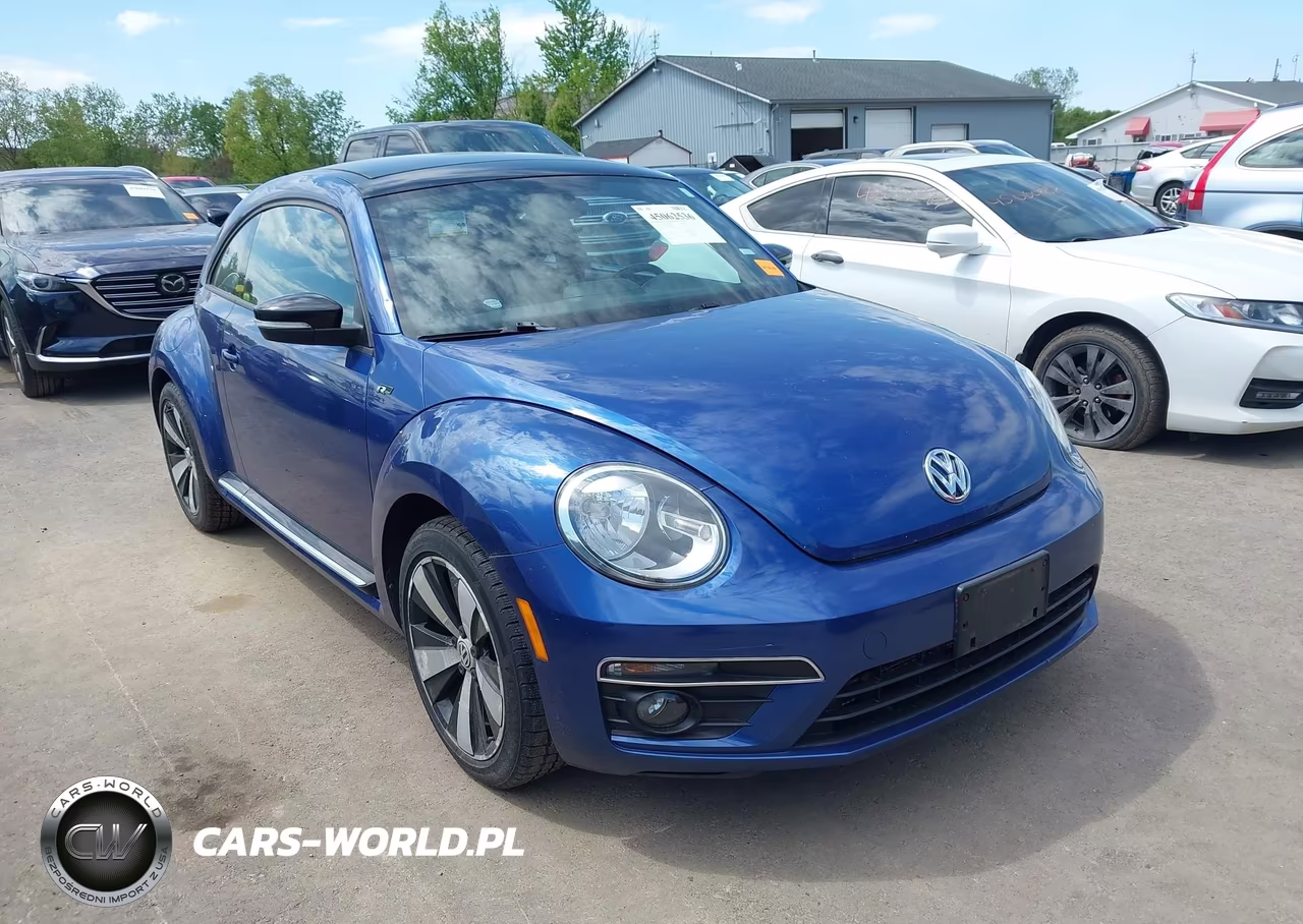 2014 Volkswagen Beetle 2.0T R-Line