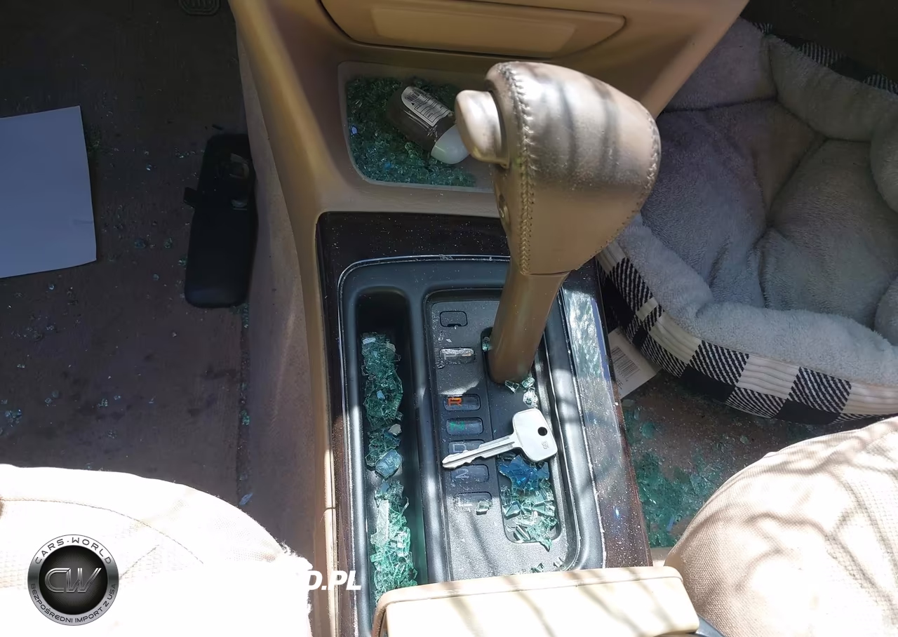 1997 Toyota Avalon Xls VIN:4T1BF12BXVU165402 - 11