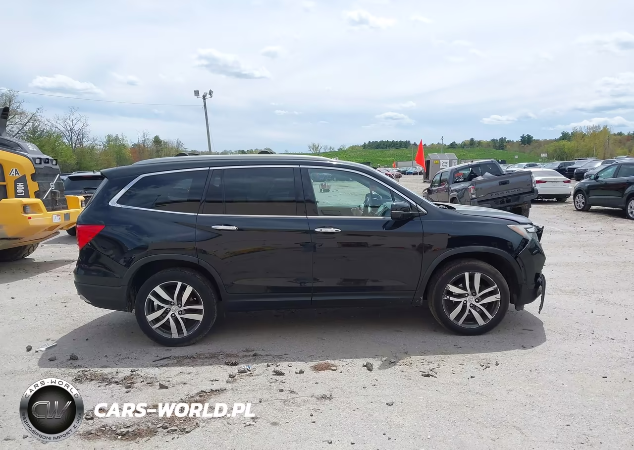 2016 Honda Pilot Elite VIN:5FNYF6H04GB091830 - 13