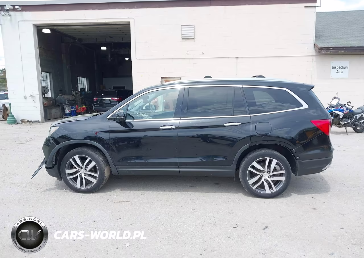 2016 Honda Pilot Elite VIN:5FNYF6H04GB091830 - 14
