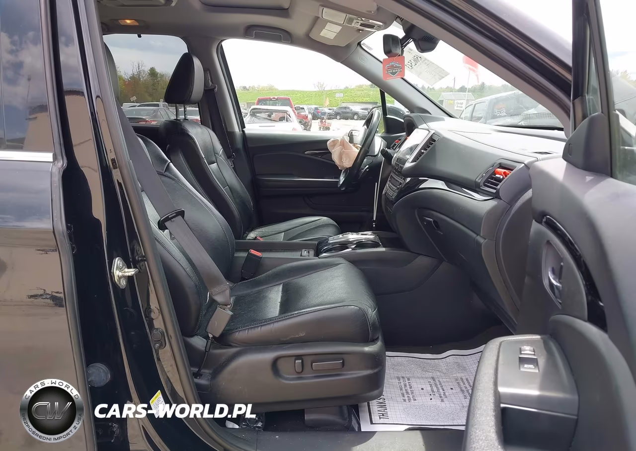 2016 Honda Pilot Elite VIN:5FNYF6H04GB091830 - 5