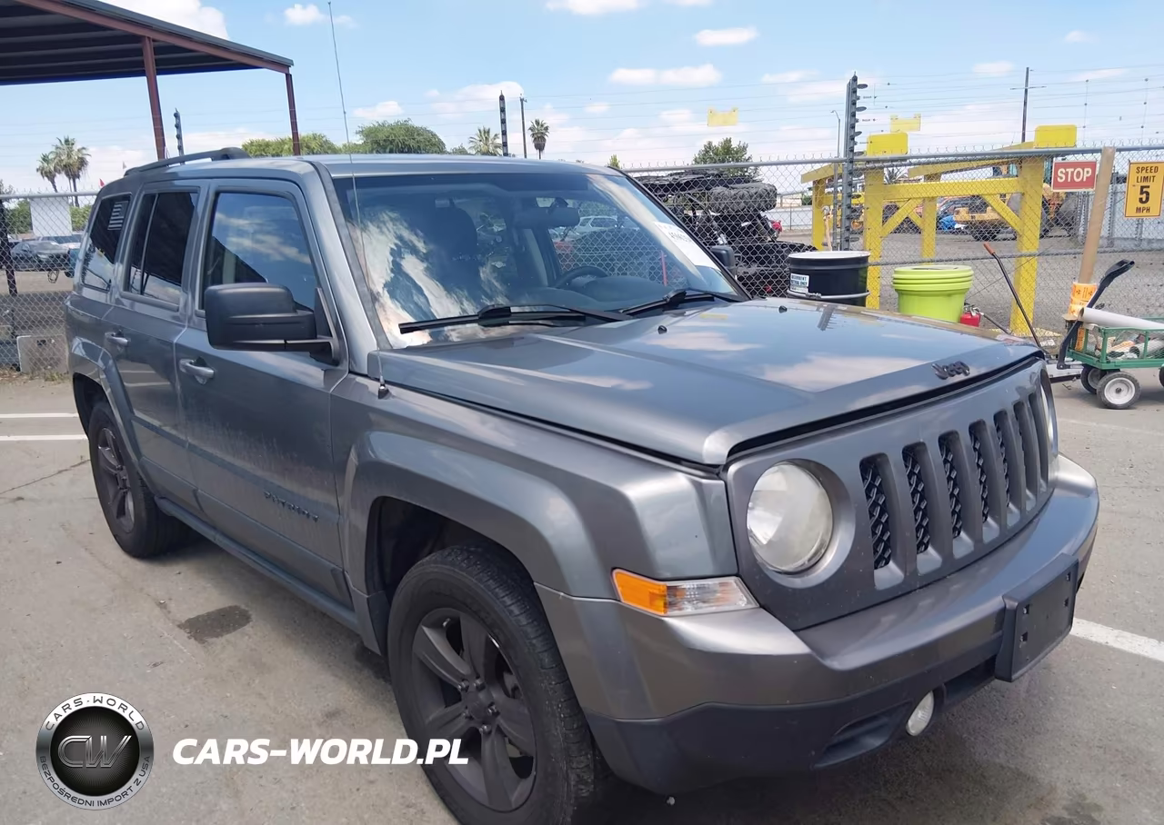 2012 Jeep Patriot Latitude – zdjęcie 1 z 13