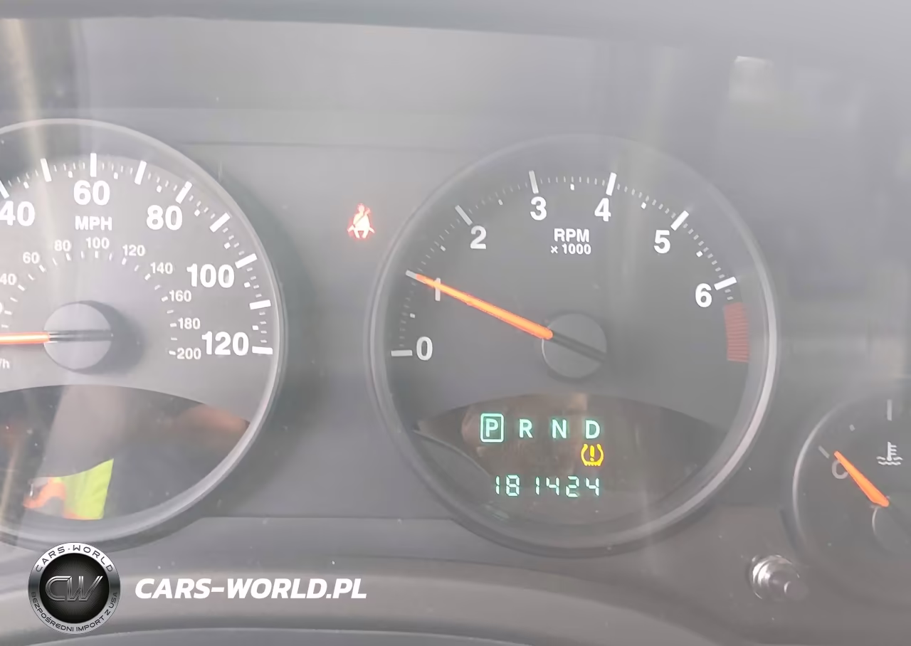 2012 Jeep Patriot Latitude VIN:1C4NJRFB1CD717620 - 7