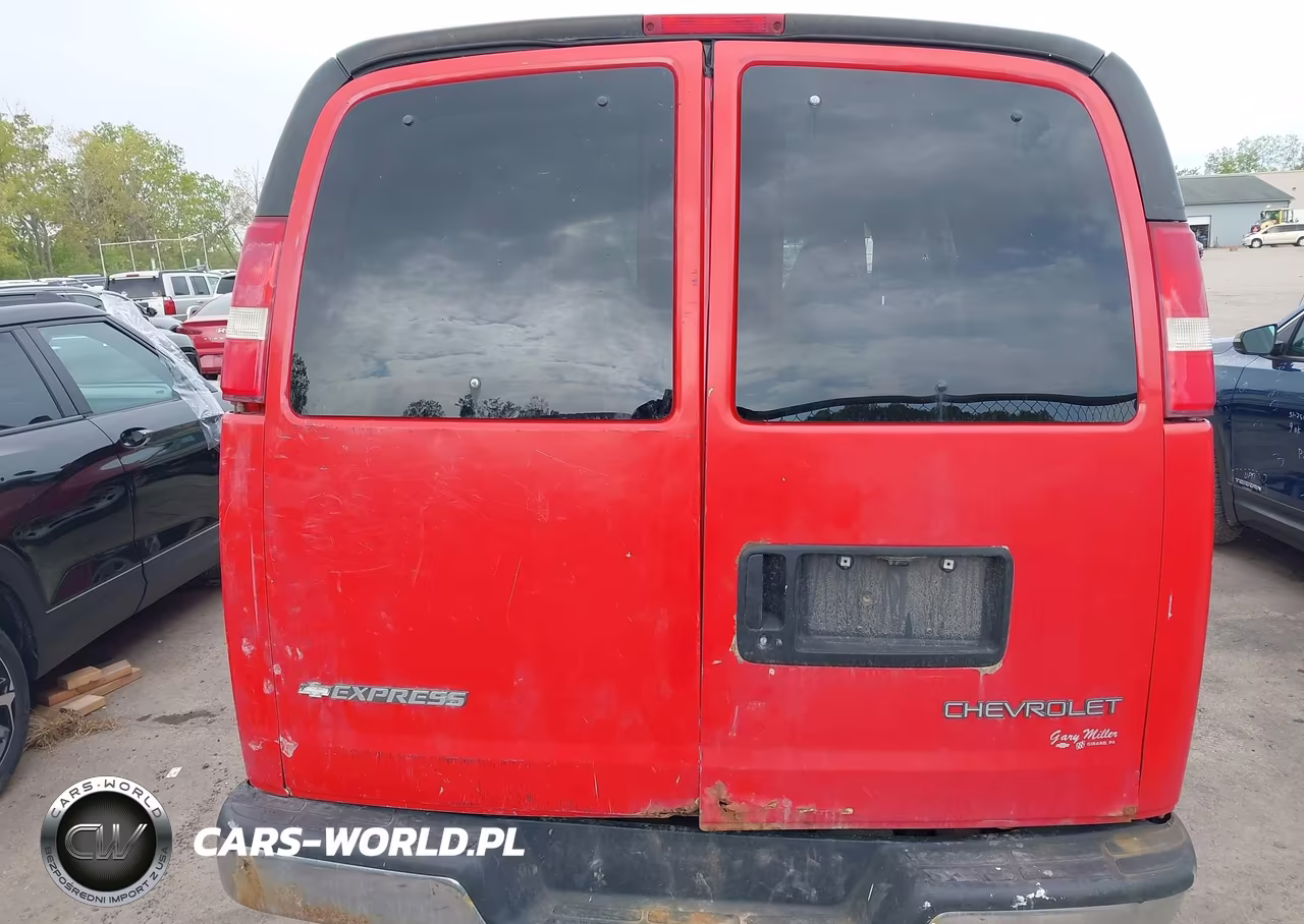 2004 Chevrolet Express VIN:1GCGG25U341147429 - 17