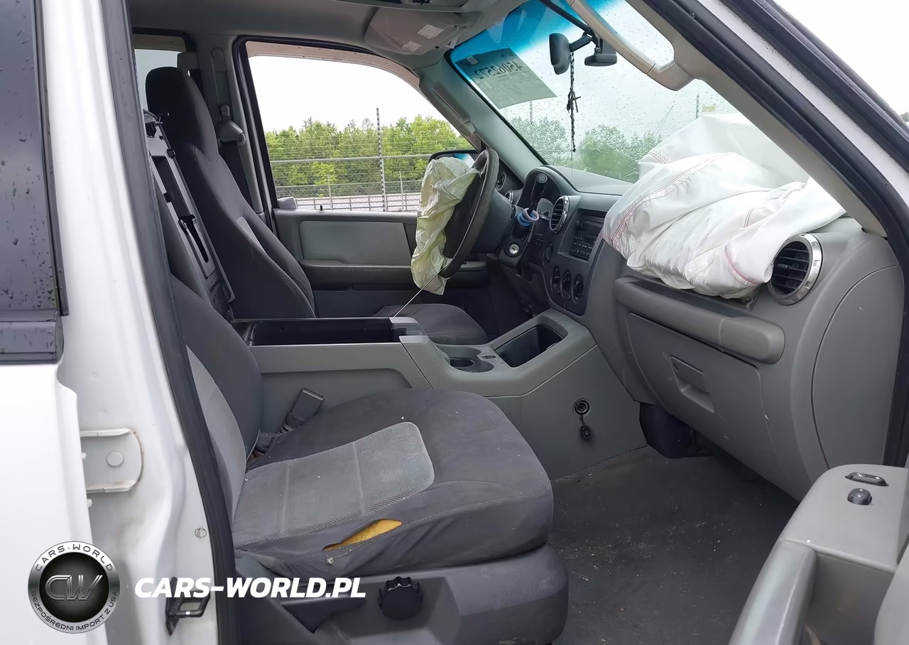 2004 Ford Expedition Nbx-Xlt VIN:1FMPU16L44LB69898 - 5