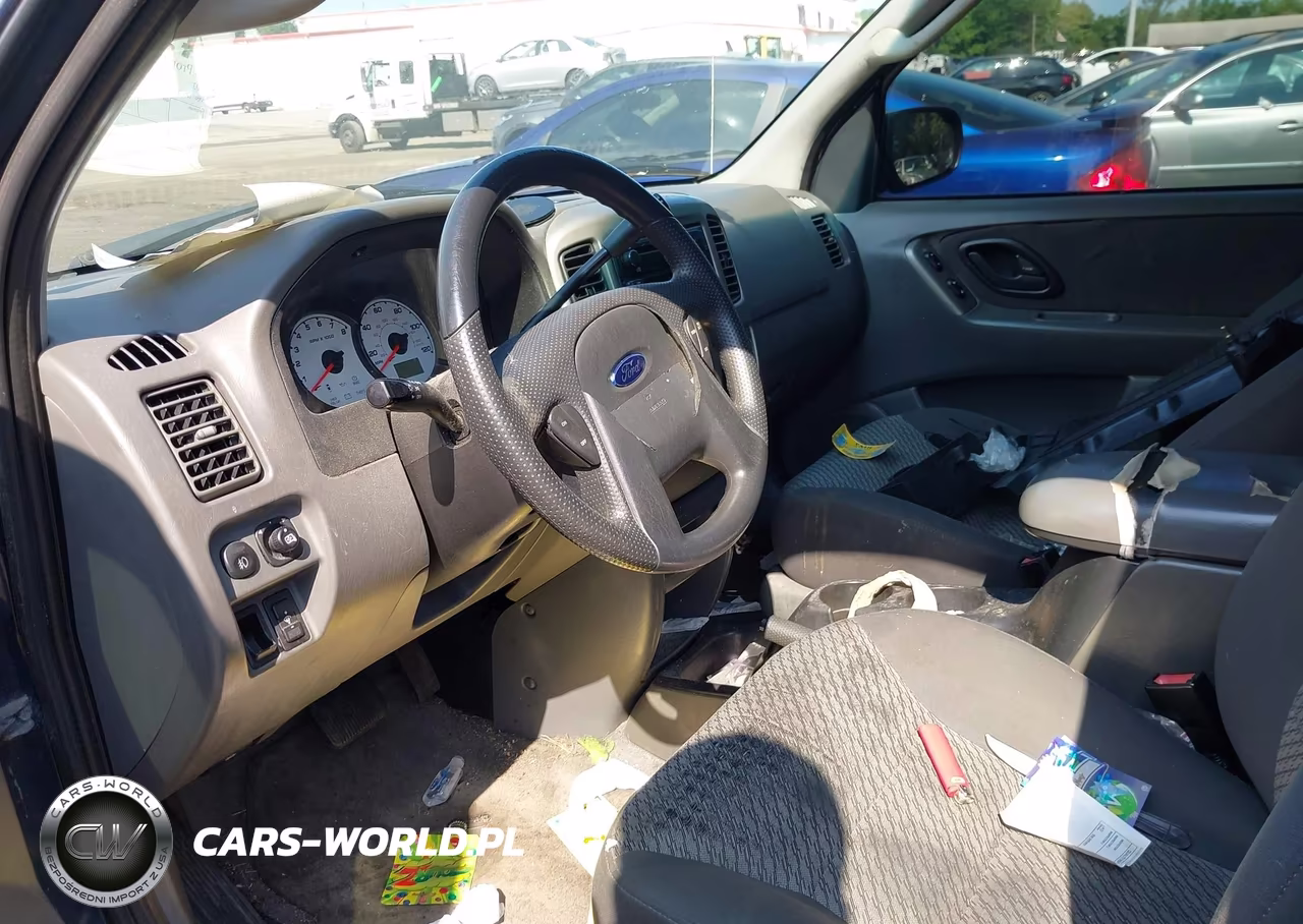 2003 Ford Escape Xlt VIN:1FMYU93123KA52699 - 5