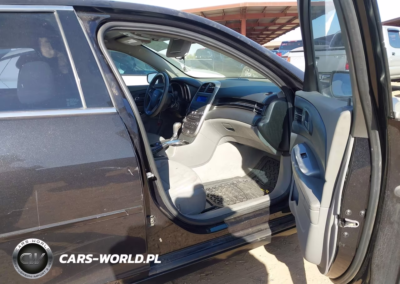 2015 Chevrolet Malibu Ls VIN:1G11B5SL1FF220670 - 5