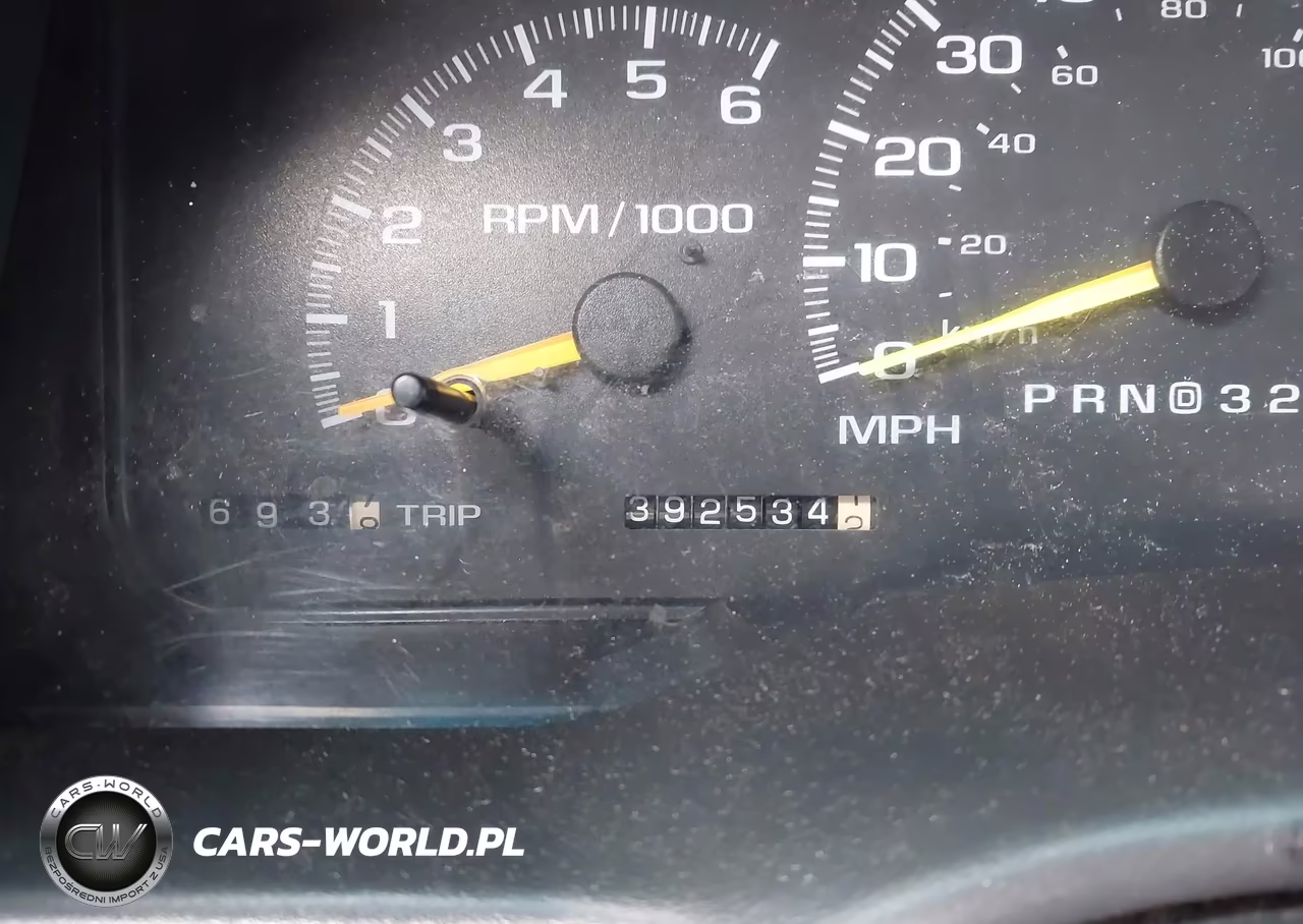 1999 Chevrolet Suburban 1500 Lt VIN:3GNEC16RXXG130647 - 15