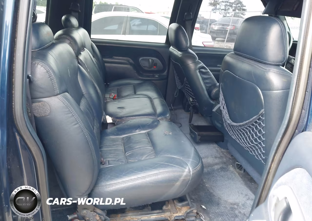 1999 Chevrolet Suburban 1500 Lt VIN:3GNEC16RXXG130647 - 8