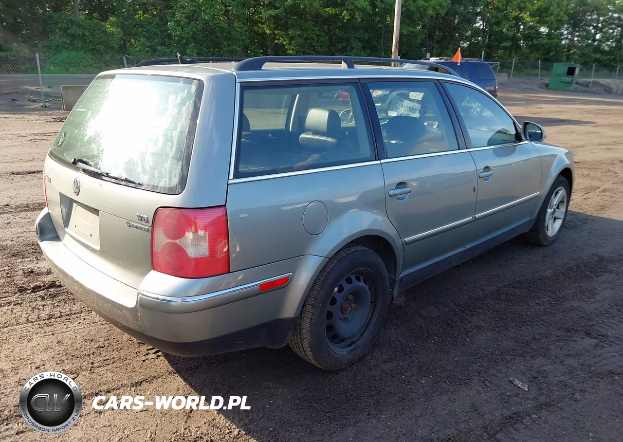 2004 Volkswagen Passat Glx VIN:WVWYH63B14E179234 - 4