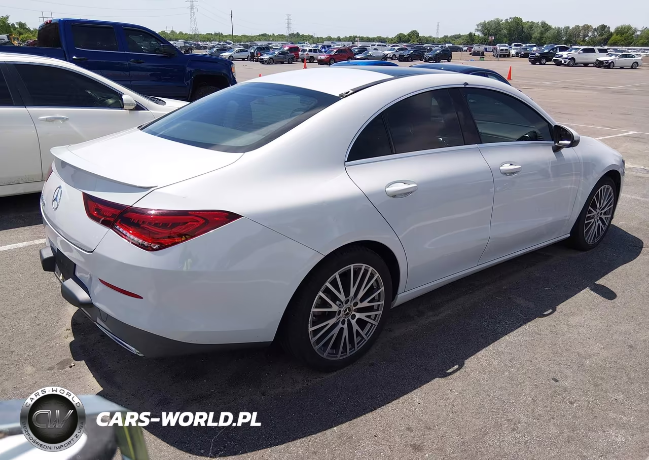 2020 Mercedes-Benz Cla 250 VIN:W1K5J4GB7LN095655 - 4