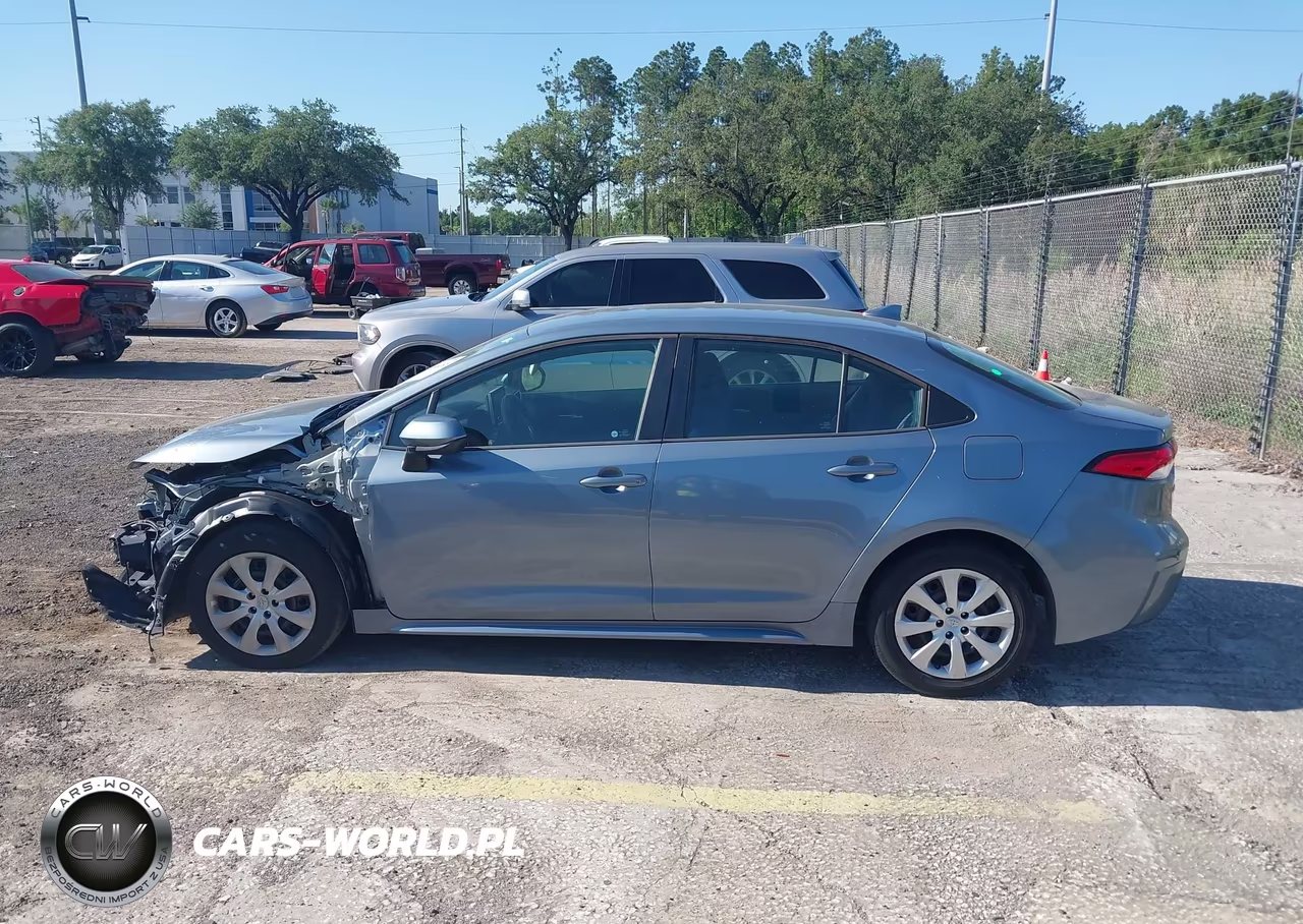 2021 Toyota Corolla Le VIN:5YFEPMAE2MP212266 - 14