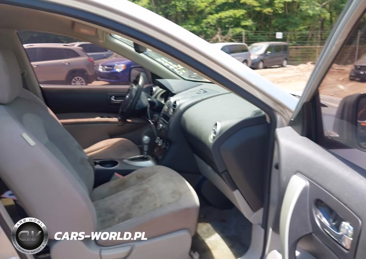 2010 Nissan Rogue S VIN:JN8AS5MT4AW019816 - 5