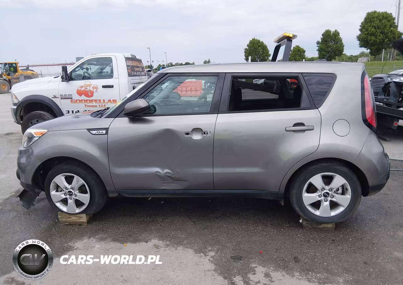 2017 Kia Soul VIN:KNDJN2A29H7460925 - 6