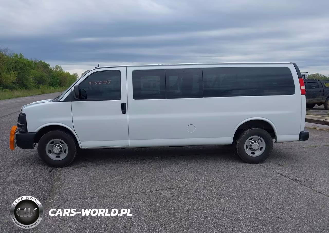 2014 Chevrolet Express 3500 Ls VIN:1GAZGZFAXE1123385 - 15