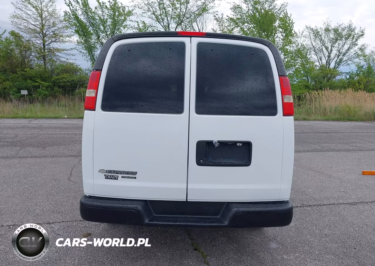 2014 Chevrolet Express 3500 Ls VIN:1GAZGZFAXE1123385 - 17