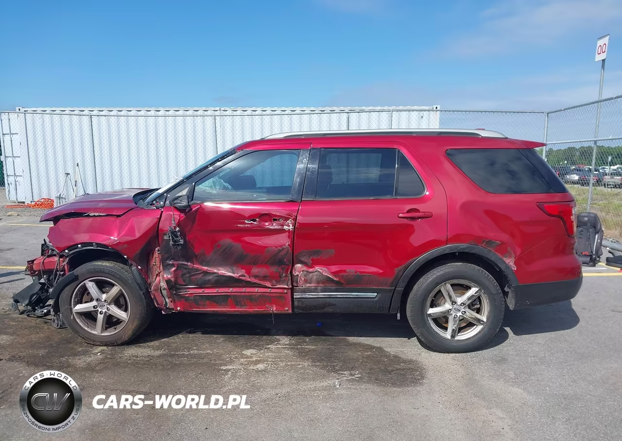 2016 Ford Explorer Xlt VIN:1FM5K8DH7GGC57040 - 14