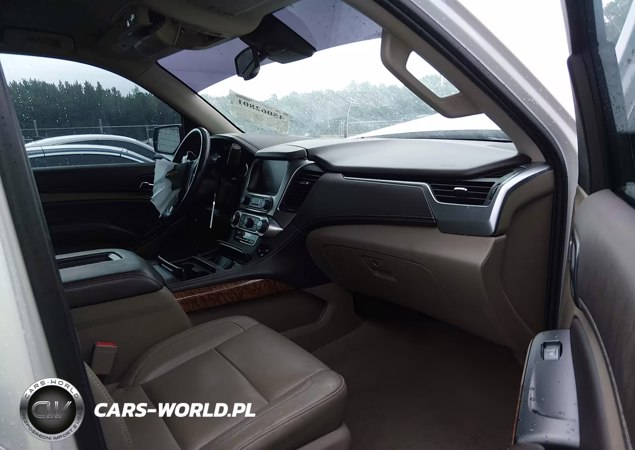 2020 Chevrolet Tahoe 2Wd Premier VIN:1GNSCCKC8LR220275 - 5