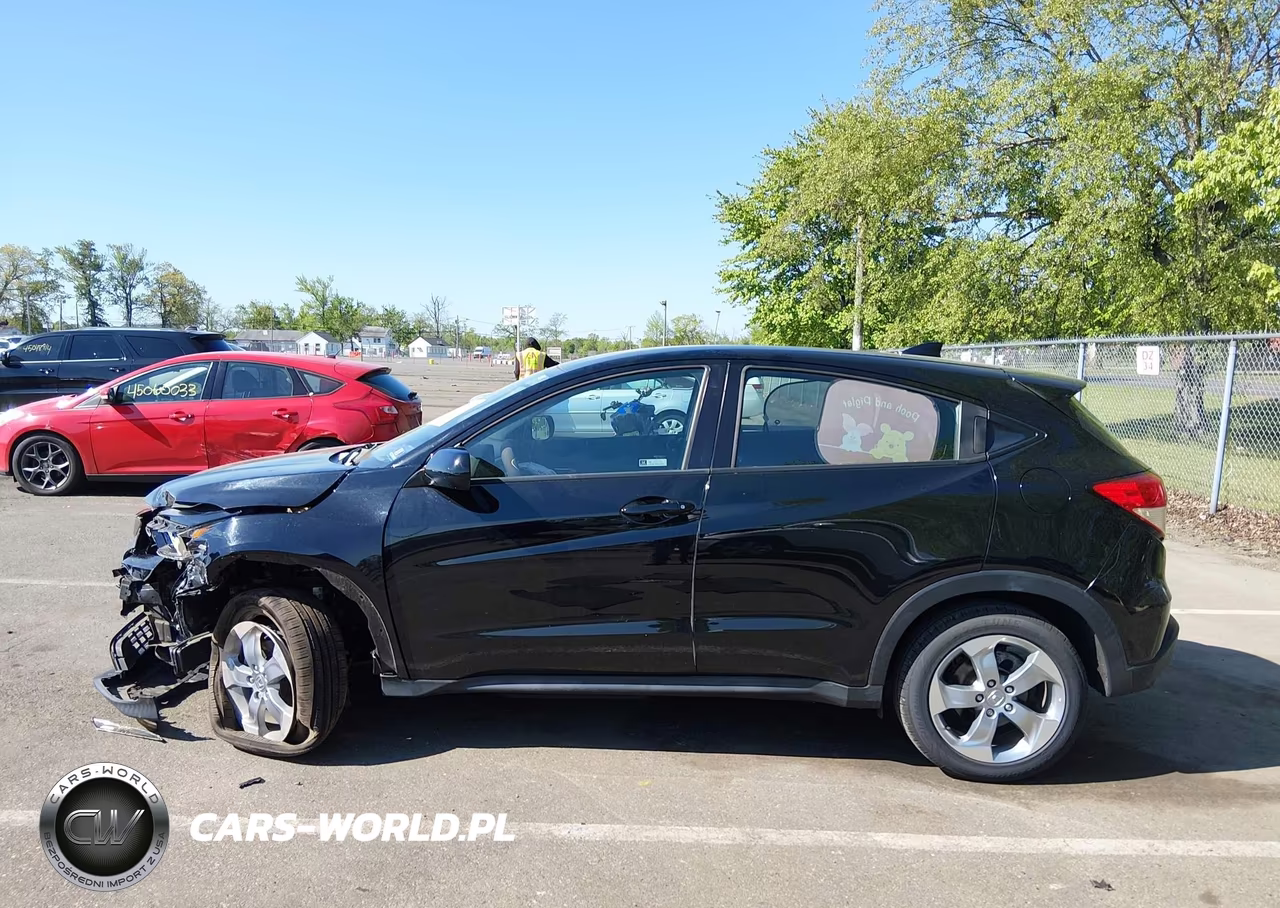 2019 Honda Hr-V Lx VIN:3CZRU6H3XKG723831 - 14