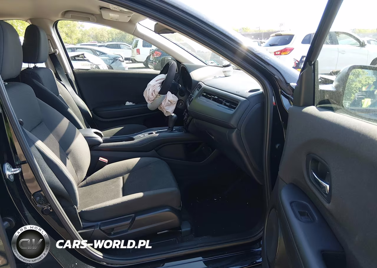 2019 Honda Hr-V Lx VIN:3CZRU6H3XKG723831 - 5