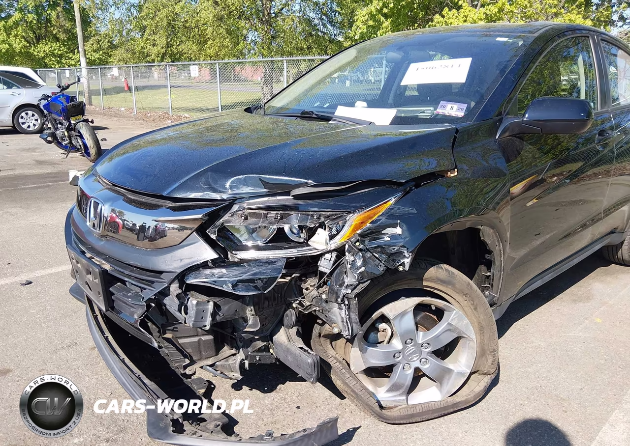 2019 Honda Hr-V Lx VIN:3CZRU6H3XKG723831 - 6