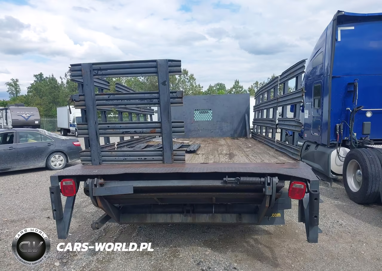 2005 Ford F-450 Xl-Xlt VIN:1FDXF46P95EB87821 - 11