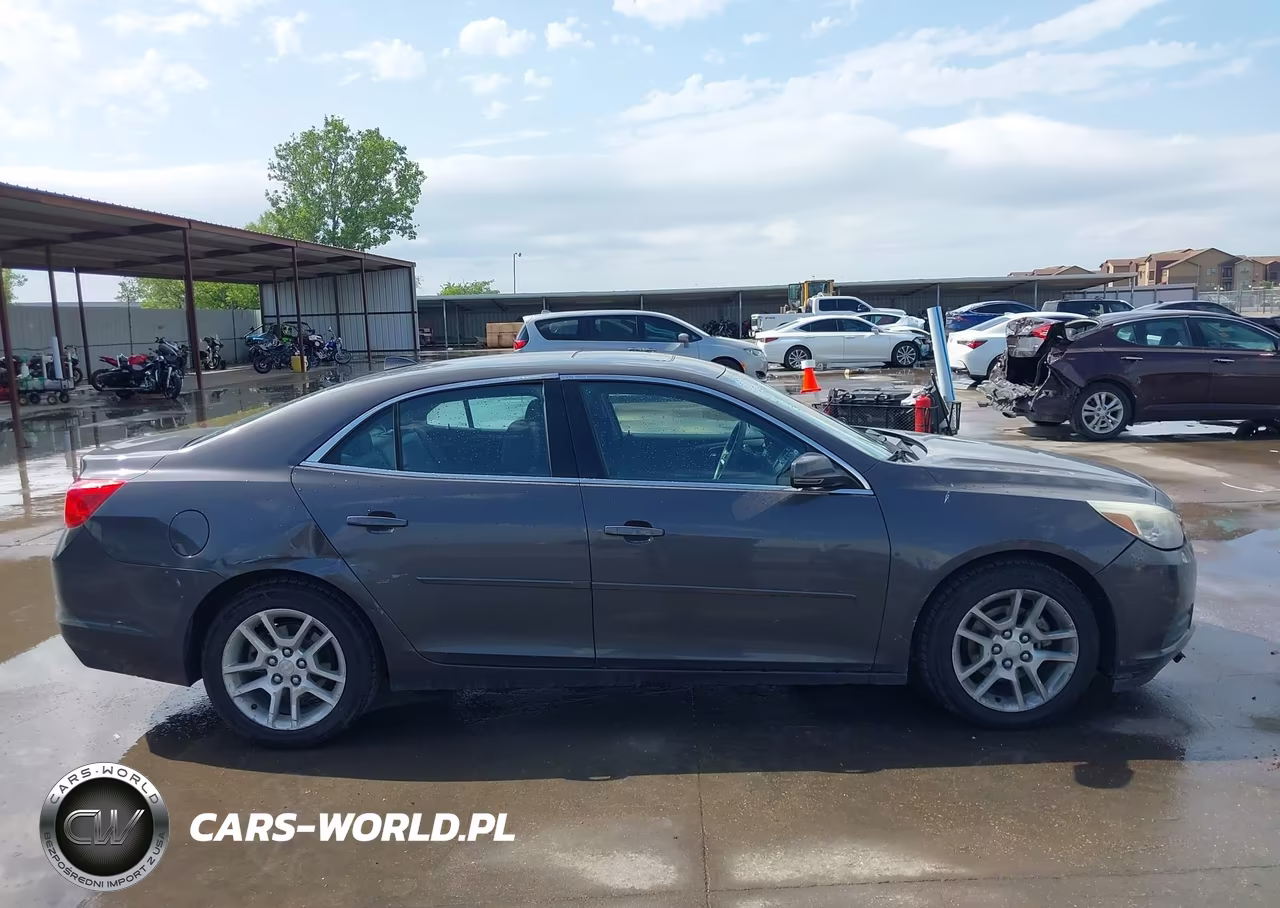 2013 Chevrolet Malibu 1Lt VIN:1G11C5SA2DF245666 - 13