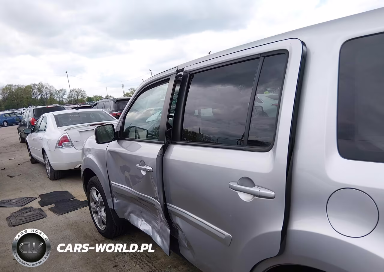 2015 Honda Pilot Ex VIN:5FNYF4H42FB070612 - 14