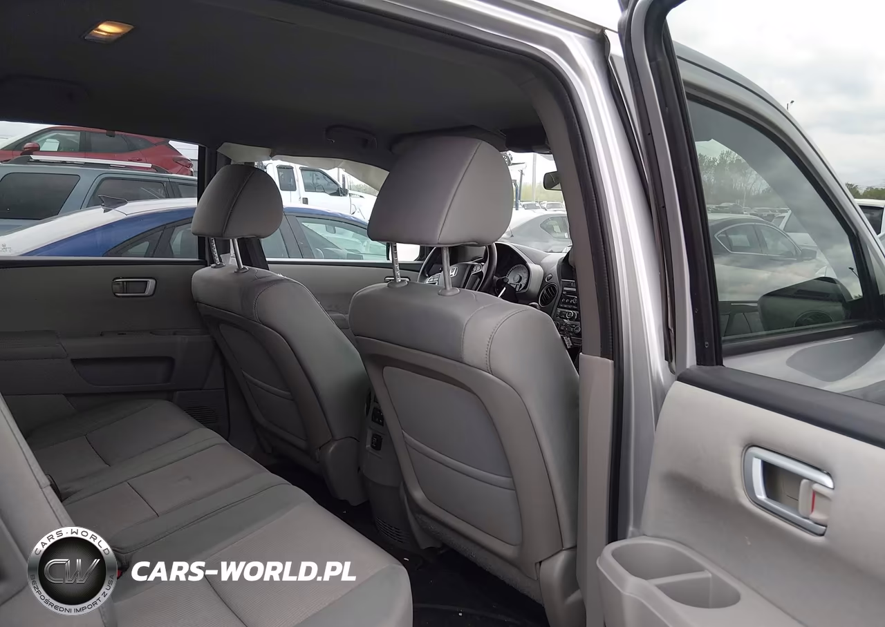 2015 Honda Pilot Ex VIN:5FNYF4H42FB070612 - 8