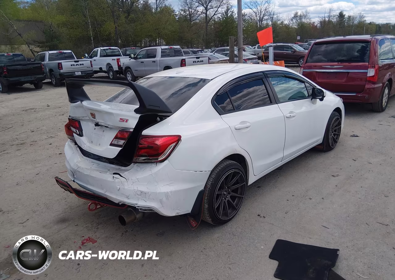 2015 Honda Civic Si VIN:2HGFB6E52FH705240 - 4