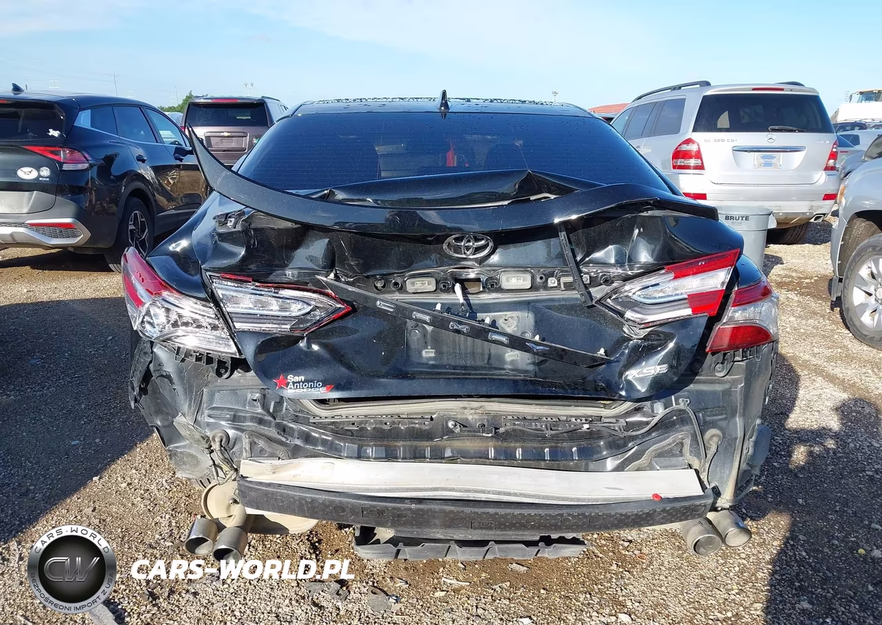 2019 Toyota Camry Xse VIN:4T1B61HK6KU825549 - 16