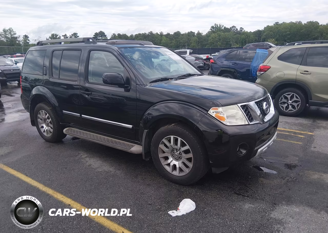 2012 Nissan Pathfinder Le