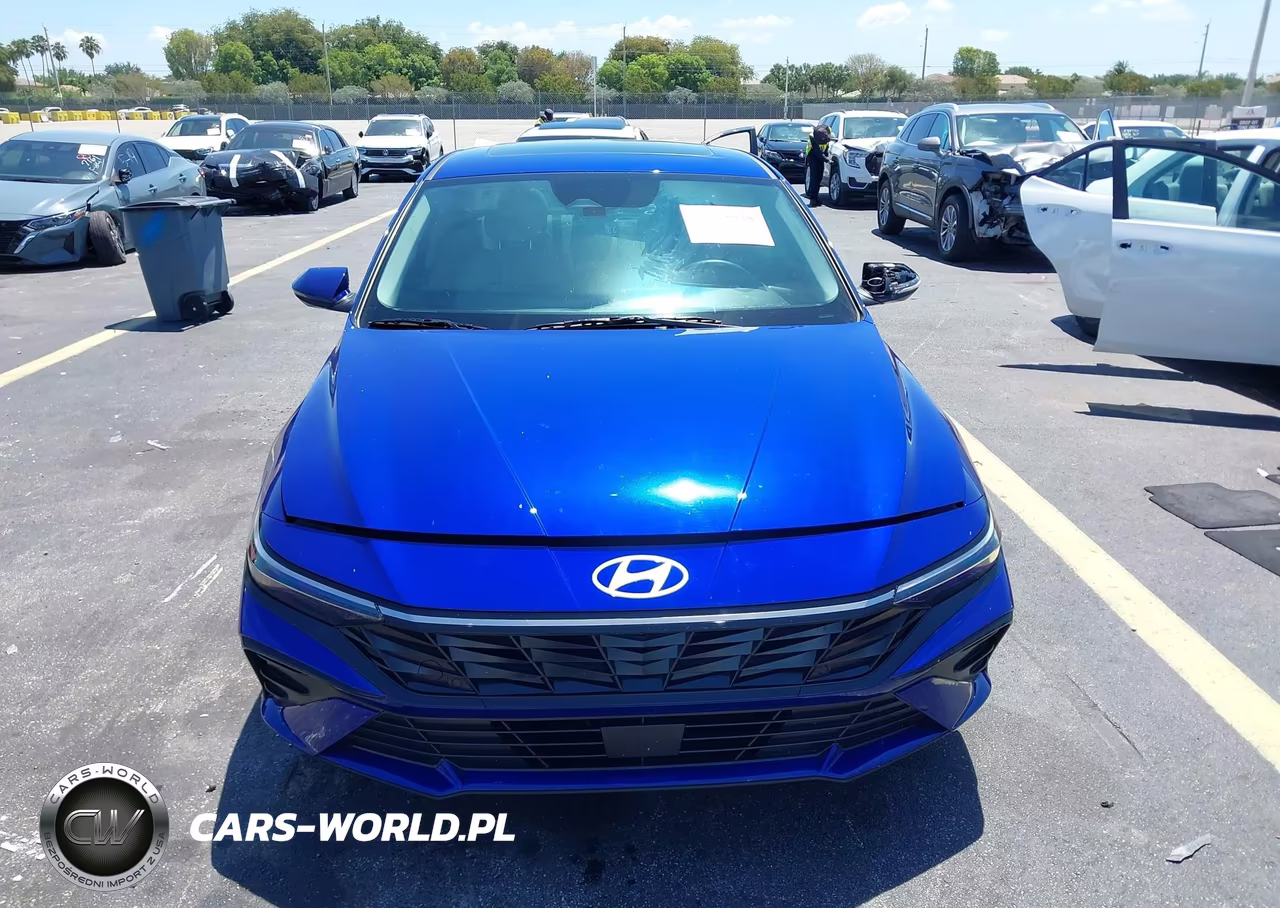 2025 Hyundai Elantra Limited VIN:KMHLP4DG9SU082664 - 12