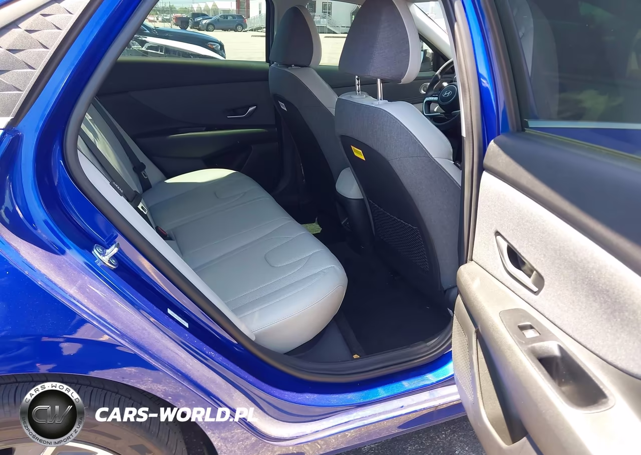 2025 Hyundai Elantra Limited VIN:KMHLP4DG9SU082664 - 8