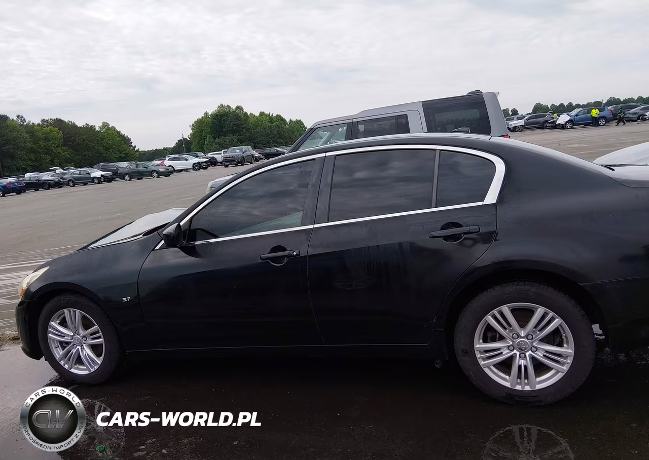 2015 Infiniti Q40 VIN:JN1CV6AR5FM524733 - 14